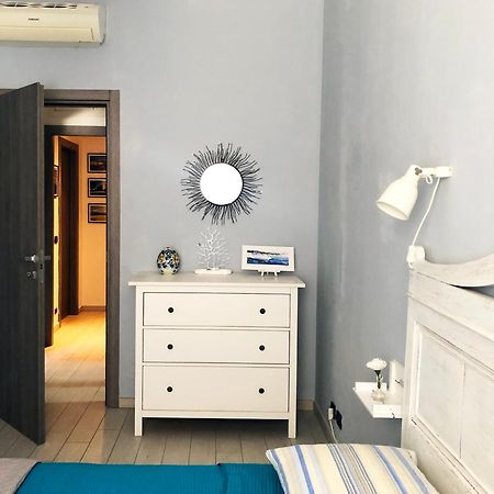 Апартаменти Casa Silvia Паденге-суль-Гарда Екстер'єр фото